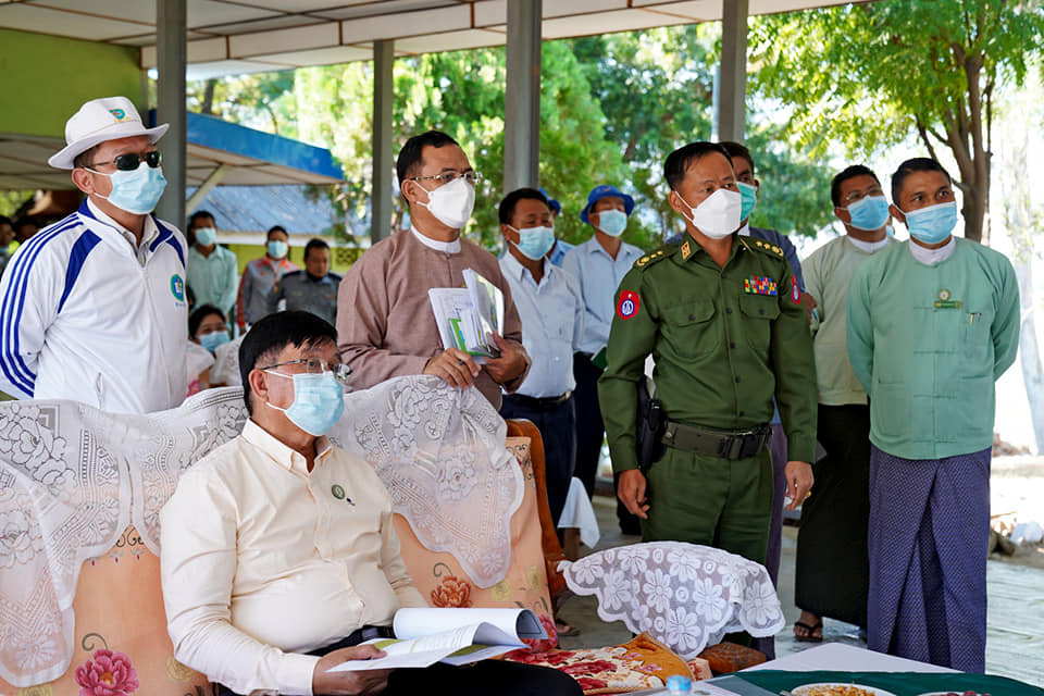 မကွေးတိုင်းဒေသကြီးအစိုးရအဖွဲ့ ဝန်ကြီးချုပ် မကွေးမြို့နယ် သဖန်းဆိပ်လျှပ်စစ်မြစ်ရေတင်လုပ်ငန်း ကြည့်ရှုစစ်ဆေး