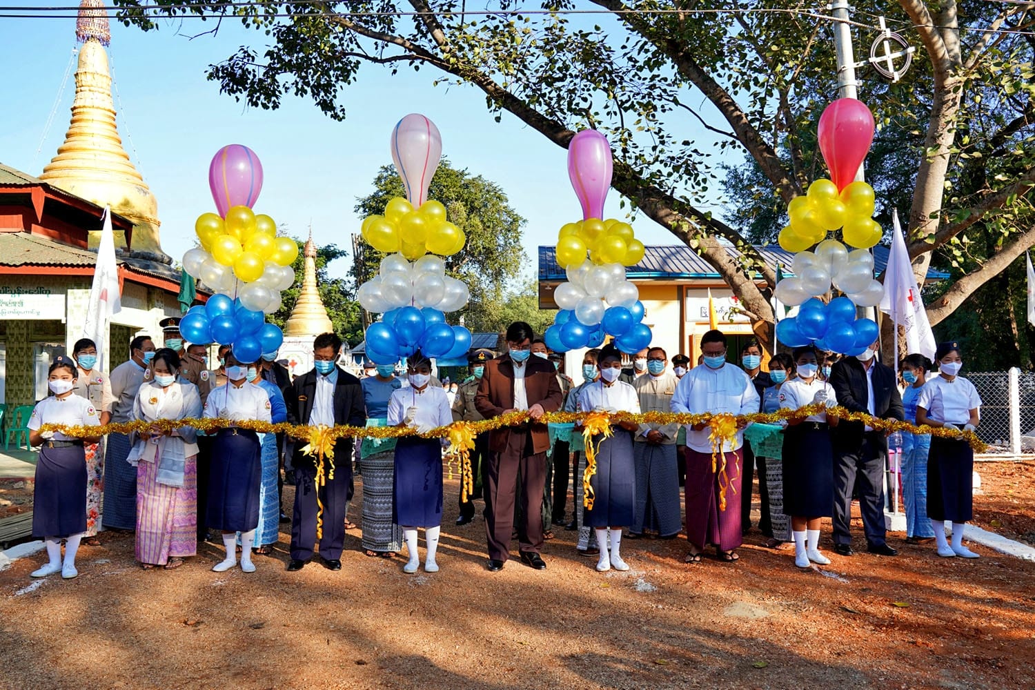 မကွေးတိုင်းဒေသကြီးဝန်ကြီးချုပ် စကုမြို့ကြက်ခြေနီအသင်းခွဲ(ငယ်)ရုံးနှင့် စကုမြို့မဈေးသစ် ဖွင့်ပွဲအခမ်းအနား တက်ရောက်၊ စကုမြို့ အားကစားကွင်း တည်ဆောက်ပြုပြင်ရေးလုပ်ငန်းများ ကြည့်ရှုစစ်ဆေး