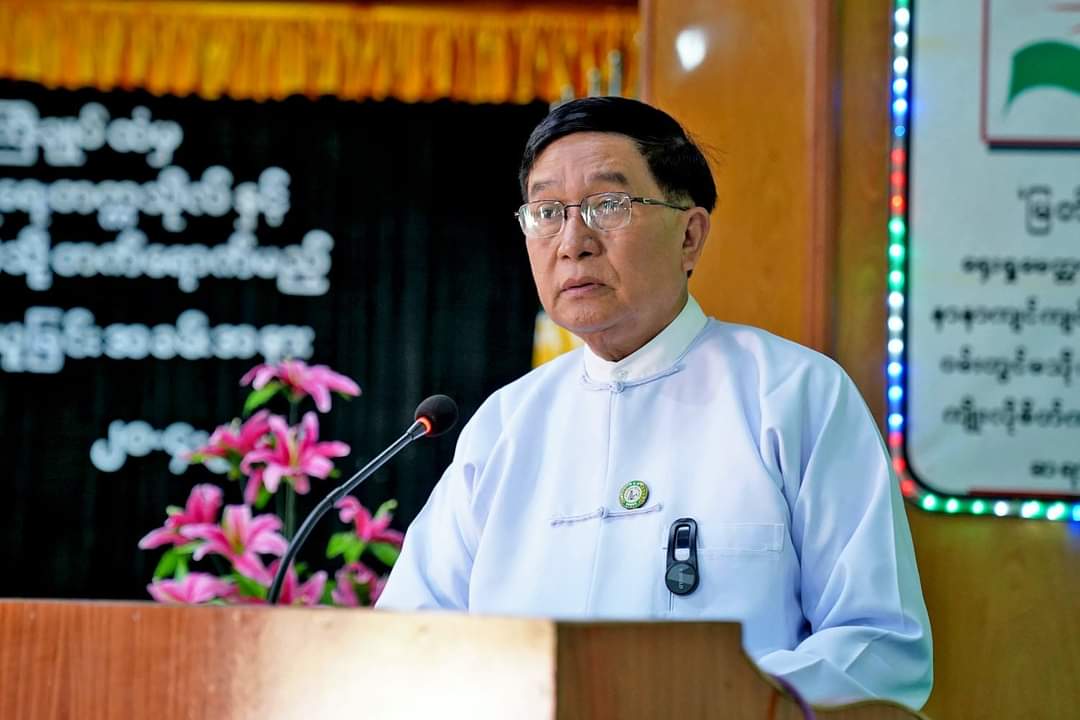 မကွေးတိုင်းဒေသကြီး ဝန်ကြီးချုပ် ဦးတင့်လွင် ပြည်ထောင်စုတိုင်းရင်းသားလူမျိုးများ ဖွံ့ဖြိုးရေးတက္ကသိုလ်နှင့် ဖွံ့ဖြိုးရေးဒီဂရီကောလိပ်(ရန်ကုန်၊စစ်ကိုင်း)သို့ တက်ရောက်မည့် သင်တန်းသား၊သင်တန်းသူများအား သြဝါဒစကားမြွက်ကြား