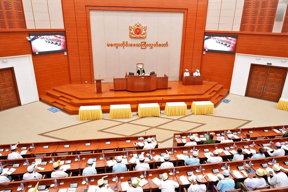 တတိယအကြိမ် မကွေးတိုင်းဒေသကြီးလွှတ်တော် ပထမပုံမှန်အစည်းအဝေး ဒုတိယနေ့ ကျင်းပ